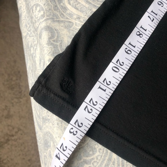 Sleek Black Top - Picture 5 of 5